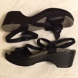 Dansko Sandi Sandals